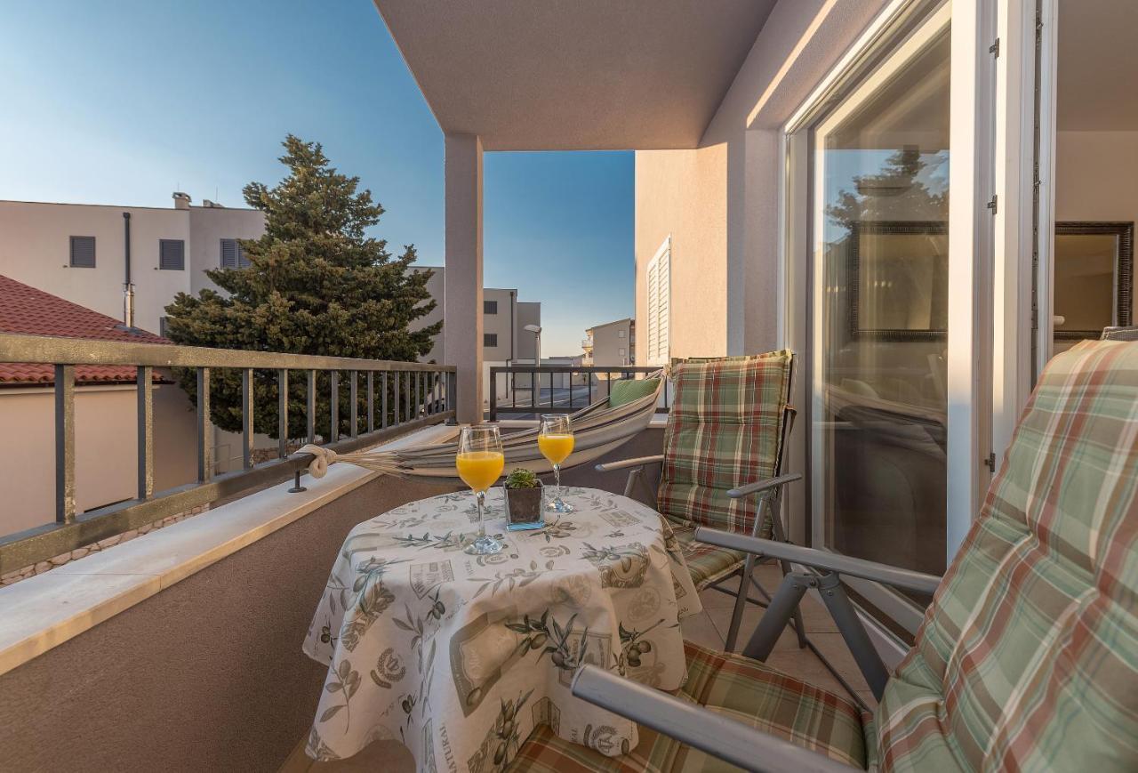 Ferienwohnung Neno Makarska Exterior foto
